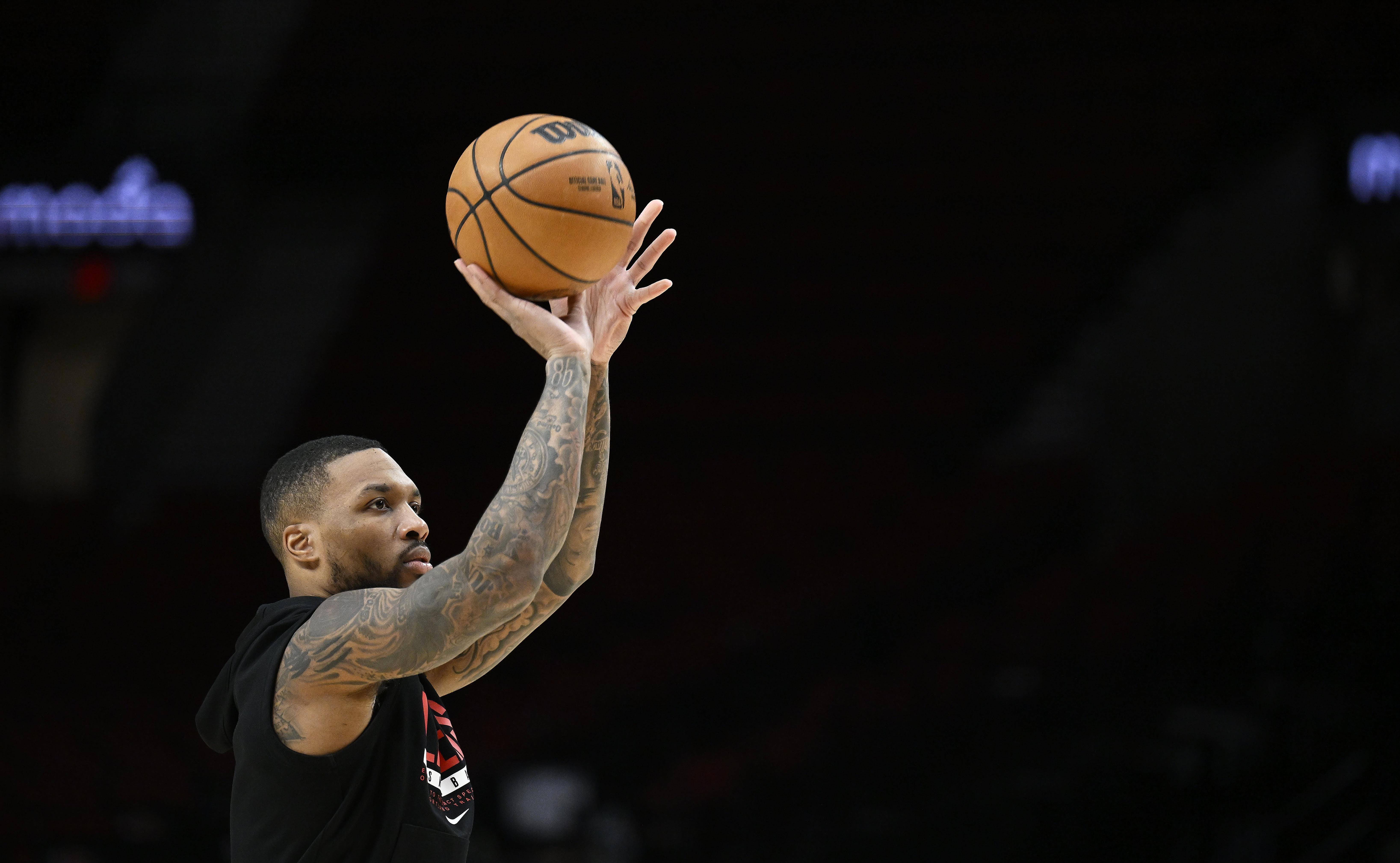 JIUYOUSPORTS-今晚密尔沃基雄鹿备战法甲；临场应变细节曝光；悬念犹存；心理建设被强调的简单介绍